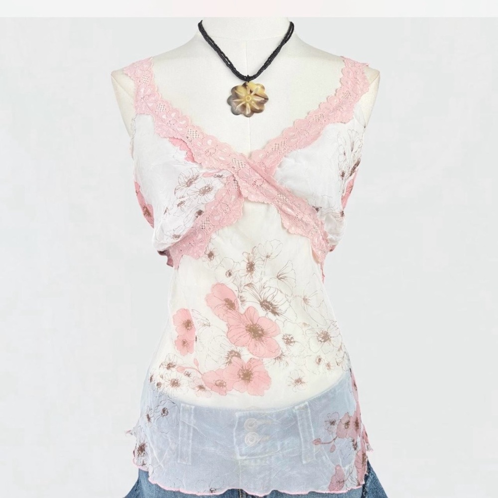 Vintage Poetry Pink and White Floral Camisole